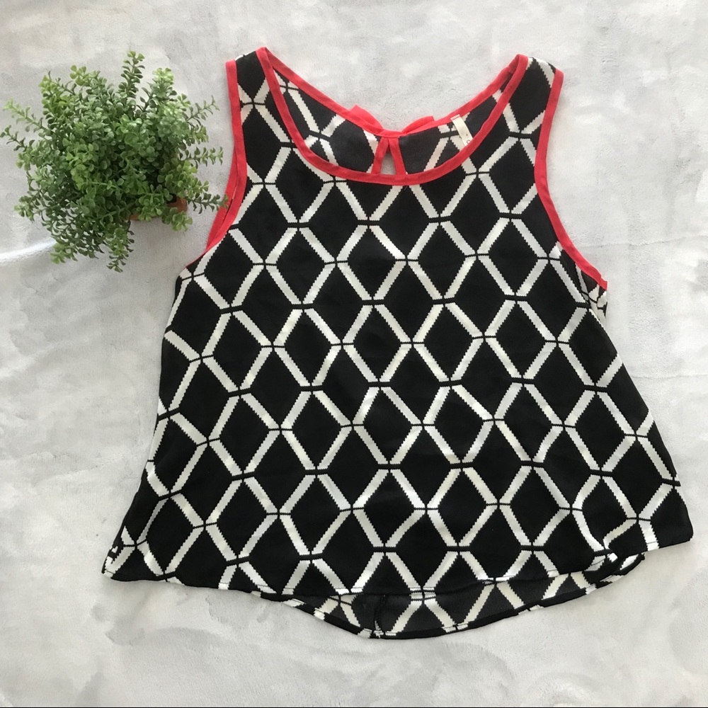 Pretty Red and Black Geometric Blouse
